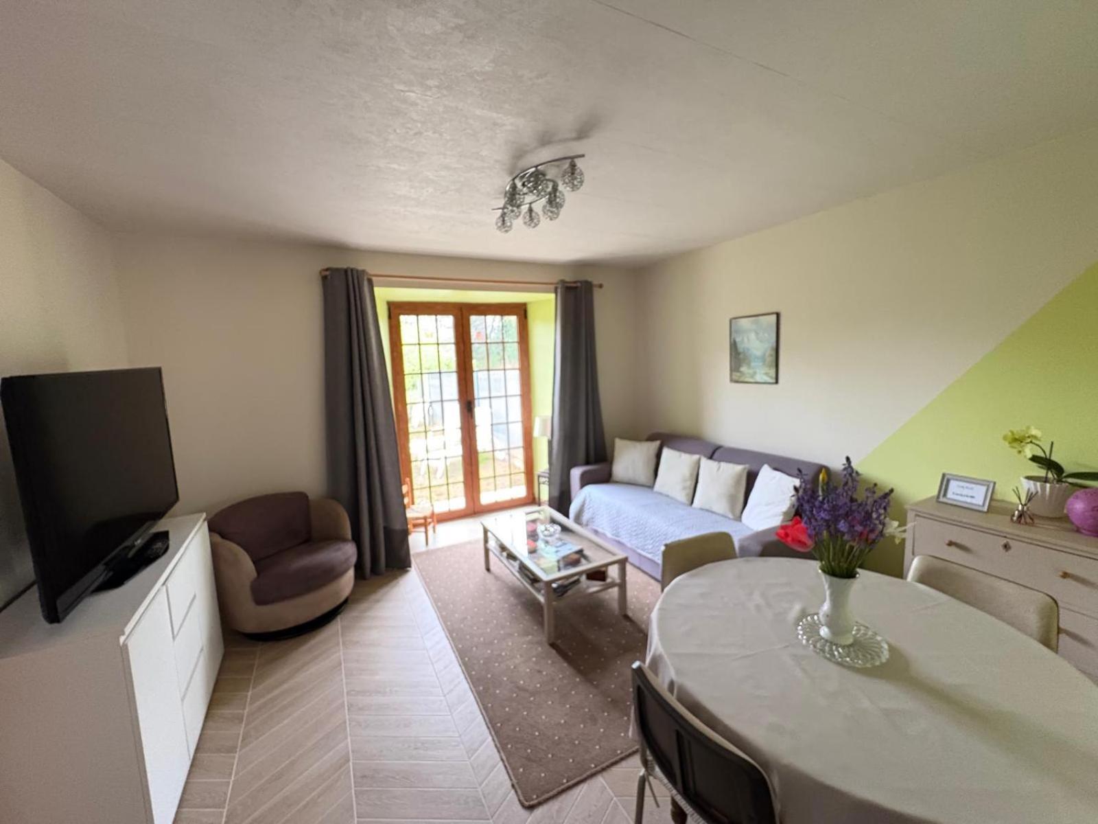 Chez Lucia A 15Min De Perigueux A 6Km Autoroute A89 Daire Eglise-Neuve-de-Vergt Dış mekan fotoğraf